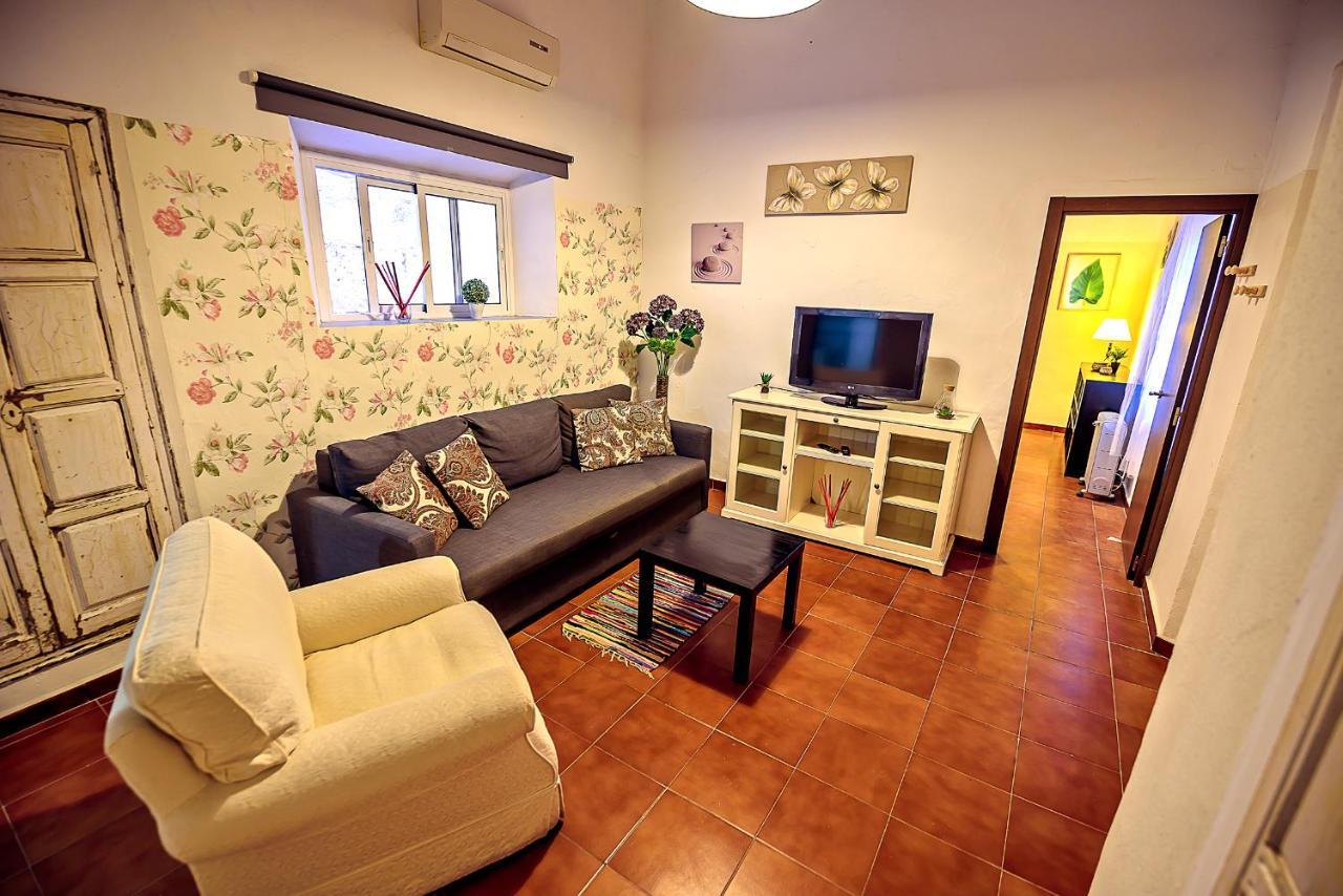 Milagros Central Apartments إل بويرتو دي سانتا ماريا المظهر الخارجي الصورة