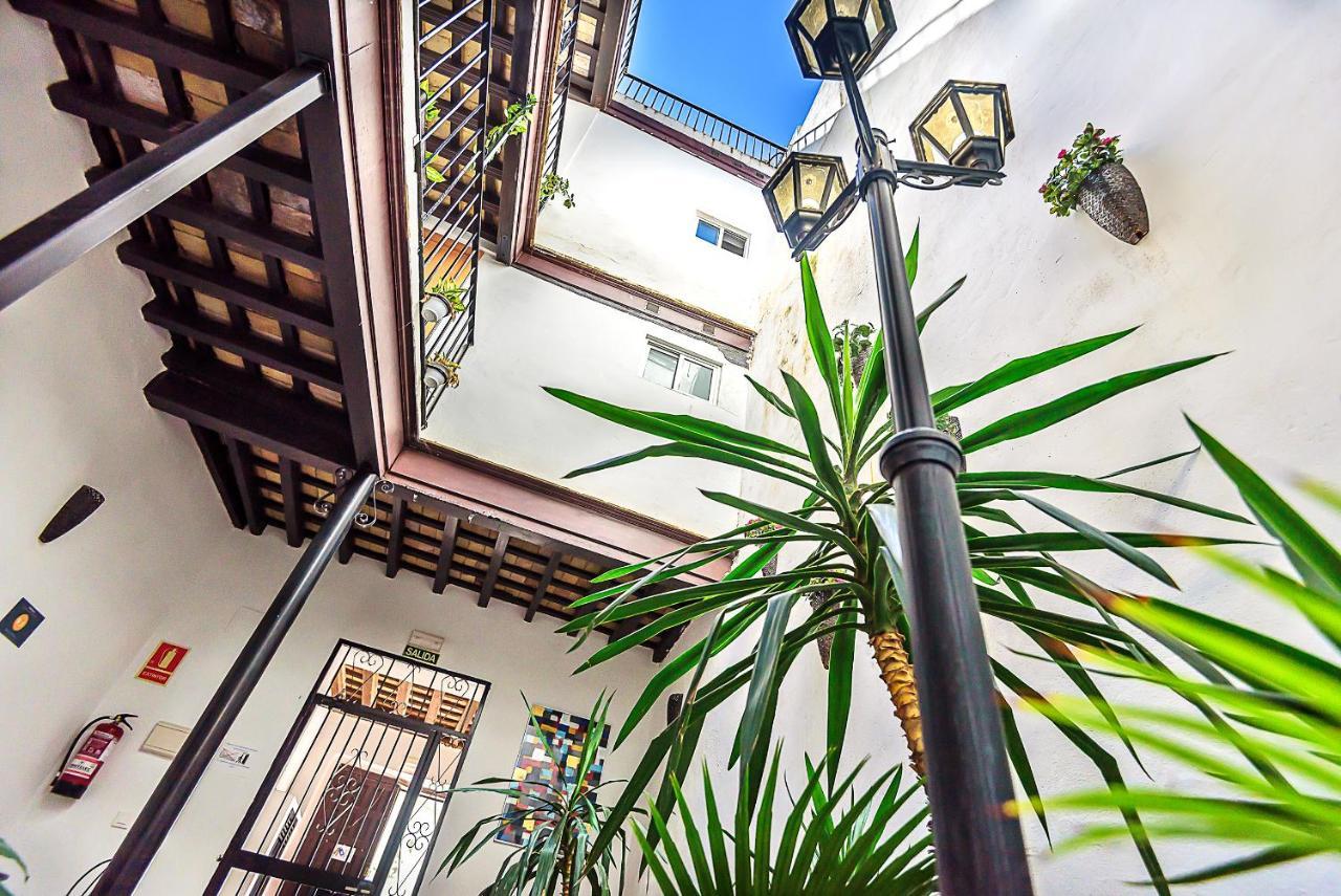Milagros Central Apartments إل بويرتو دي سانتا ماريا المظهر الخارجي الصورة