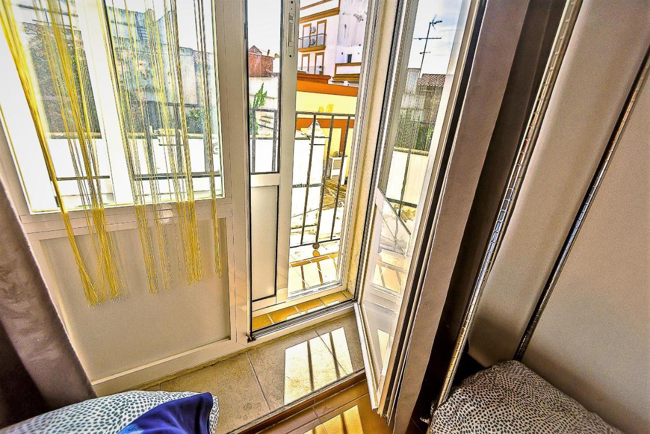 Milagros Central Apartments إل بويرتو دي سانتا ماريا المظهر الخارجي الصورة
